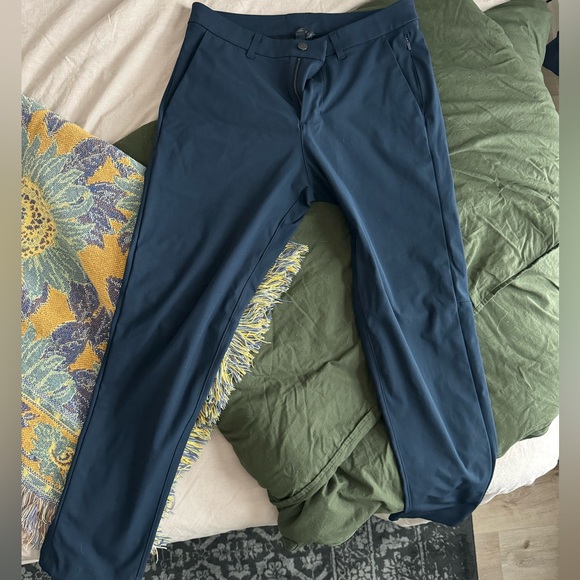 Lululemon Commission Pant - Picture 1 of 5